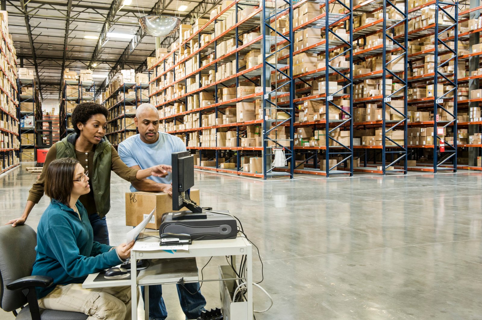 How to Choose The Best Importer of Record Service Provider